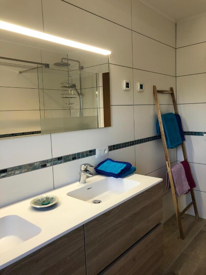 ブルク・ロイラント Haus Zissiヴィラ エクステリア 写真